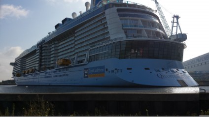 Quantum of the Seas am Pier